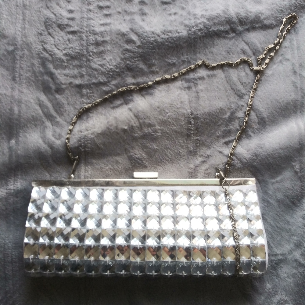 Clutch purse